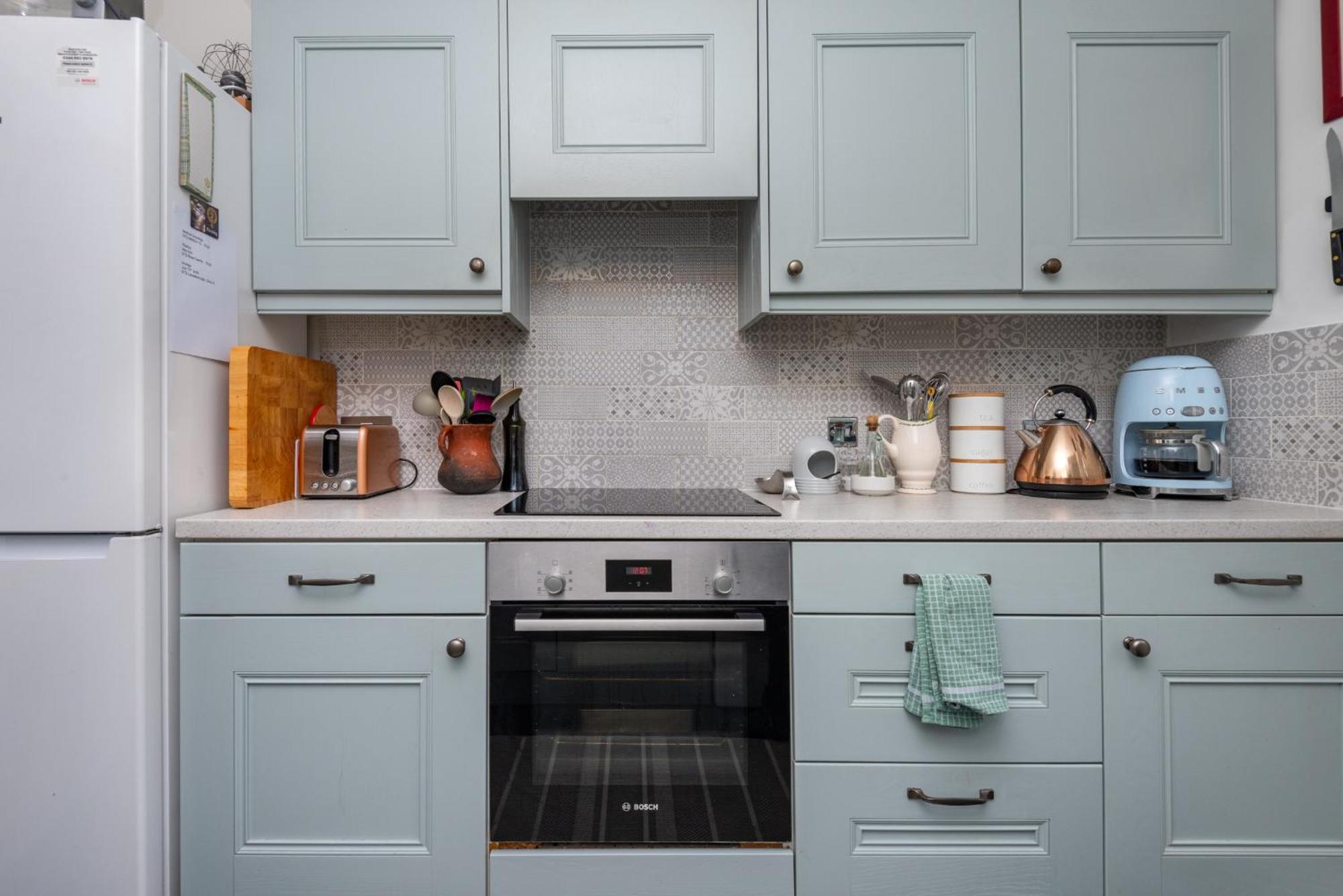 Stylish 2-bed 2-bath With Garden In Tooting Londra